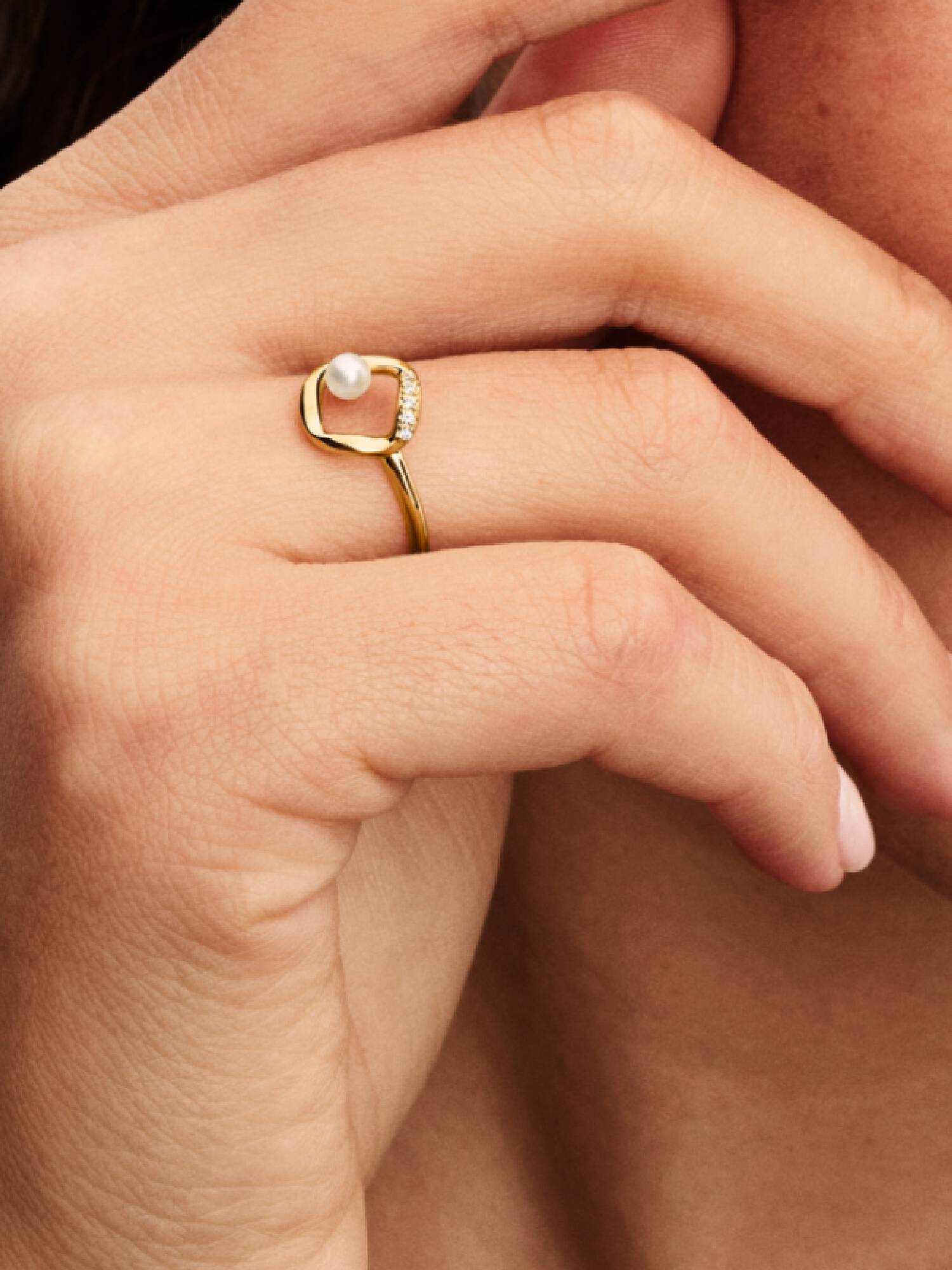 Organisk Formet Pavé Circles Ring med behandlet Ferskvandskulturperle