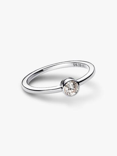 Pandora Era bezel ring i sterlingsølv med laboratorieskabt diamant