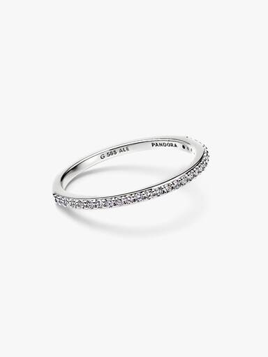 Pandora Era Ring med Halvt Evighedspavébånd og laboratorieskabte diamanter