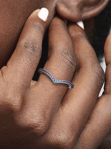 Pandora Timeless Wish Funklende Blå Ring