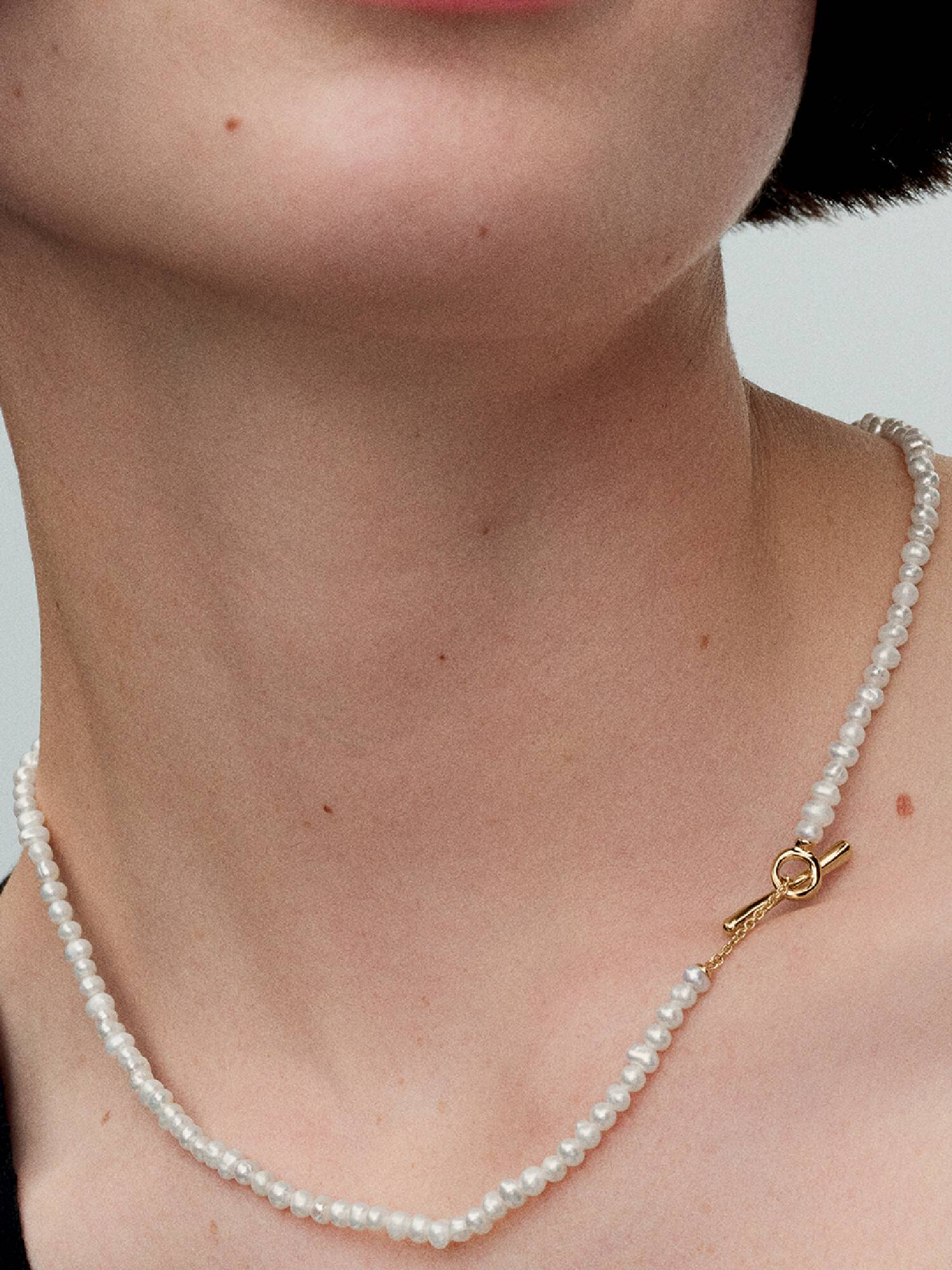Behandlet Ferskvandskulturperle Collier-halskæde med T-lås.