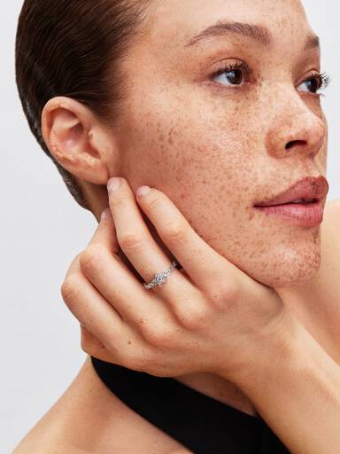 Funklende Stjerne Baguette Ring