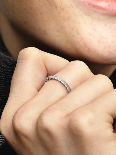 Funklen og Hjerter Ring