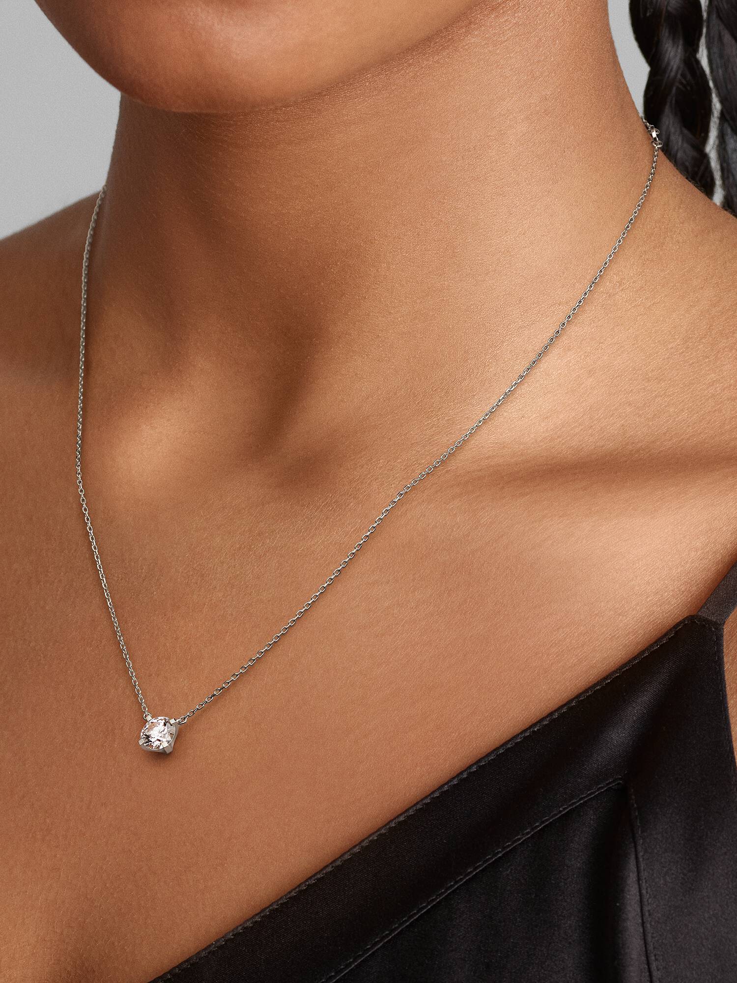 Pandora Era halskæde i 14 kt. hvidguld med vedhæng med laboratorieskabt diamant