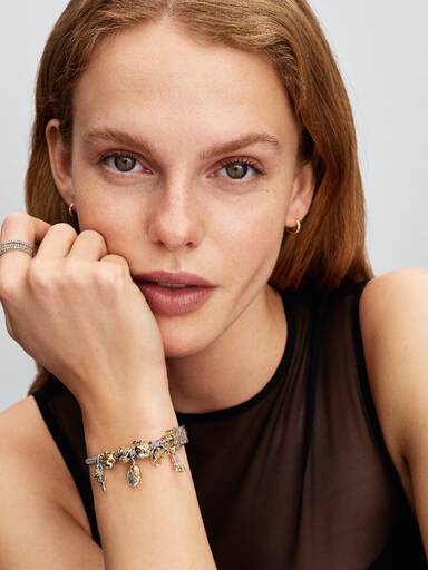 Disney Belle Fortryllet Rose Laboratorieskabt Diamant Charm med vedhæng