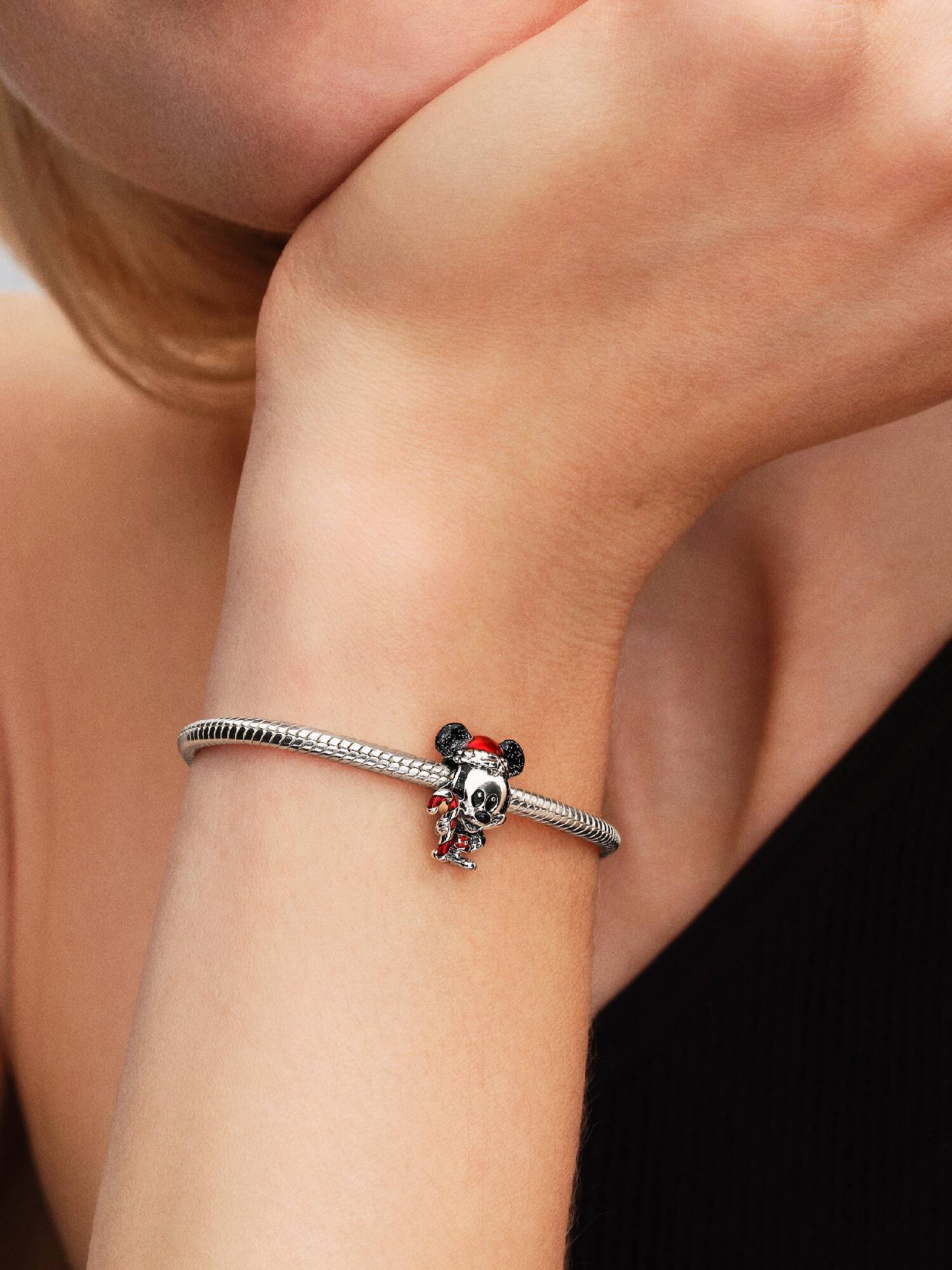 Disney Mickey Mouse Jul Charm