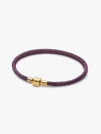 Skinnende lilla armbånd med snor