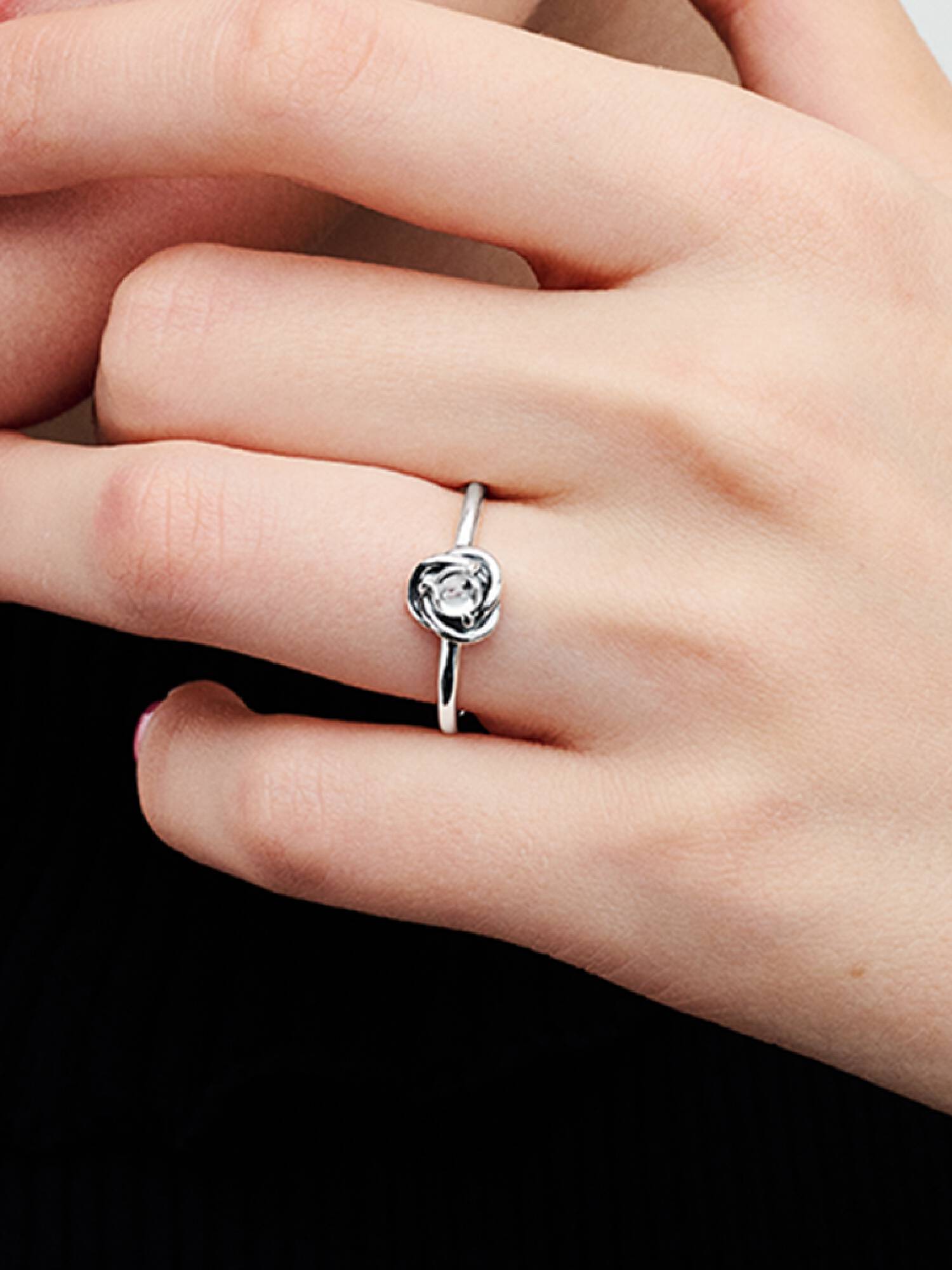 April Fødselssten Evighedscirkel Ring