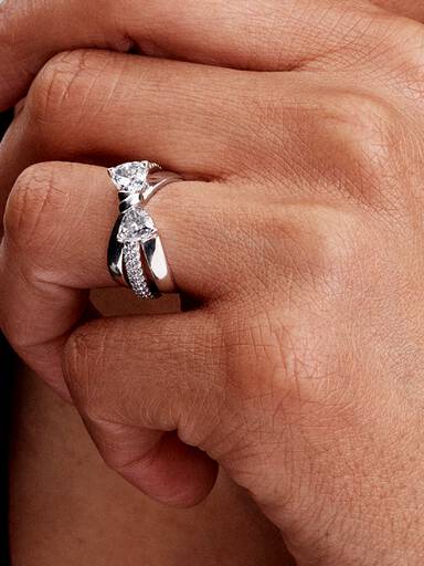 Funklende Krydsende Sløjfe Ring