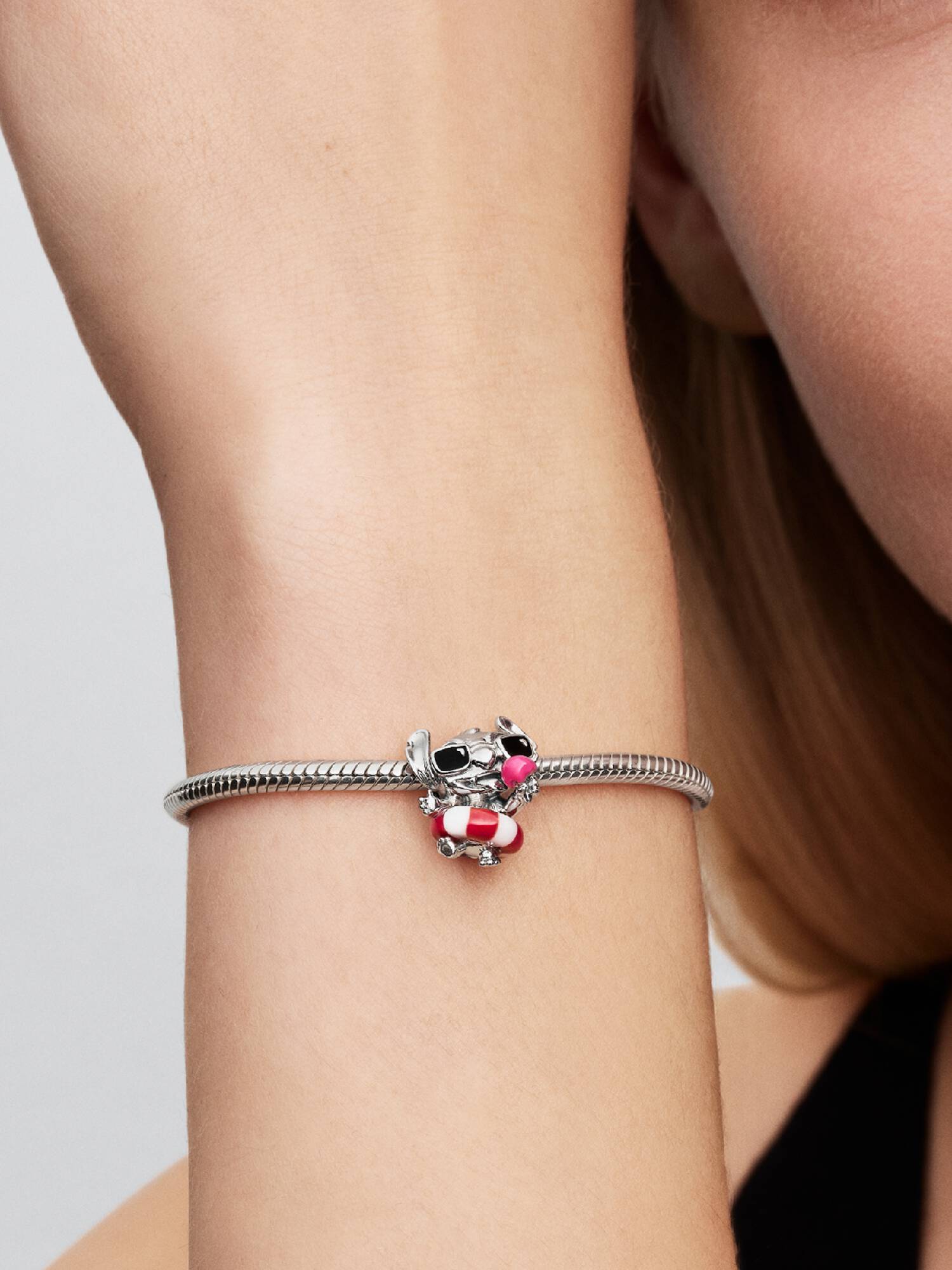 Disney Stitch Sommersjov Charm
