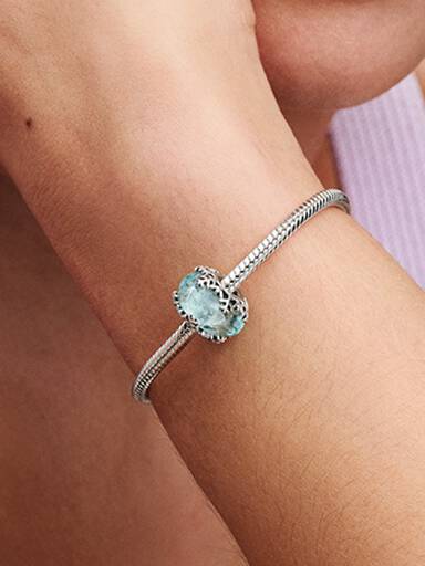 Vinterblåt Snefnug Murano Charm