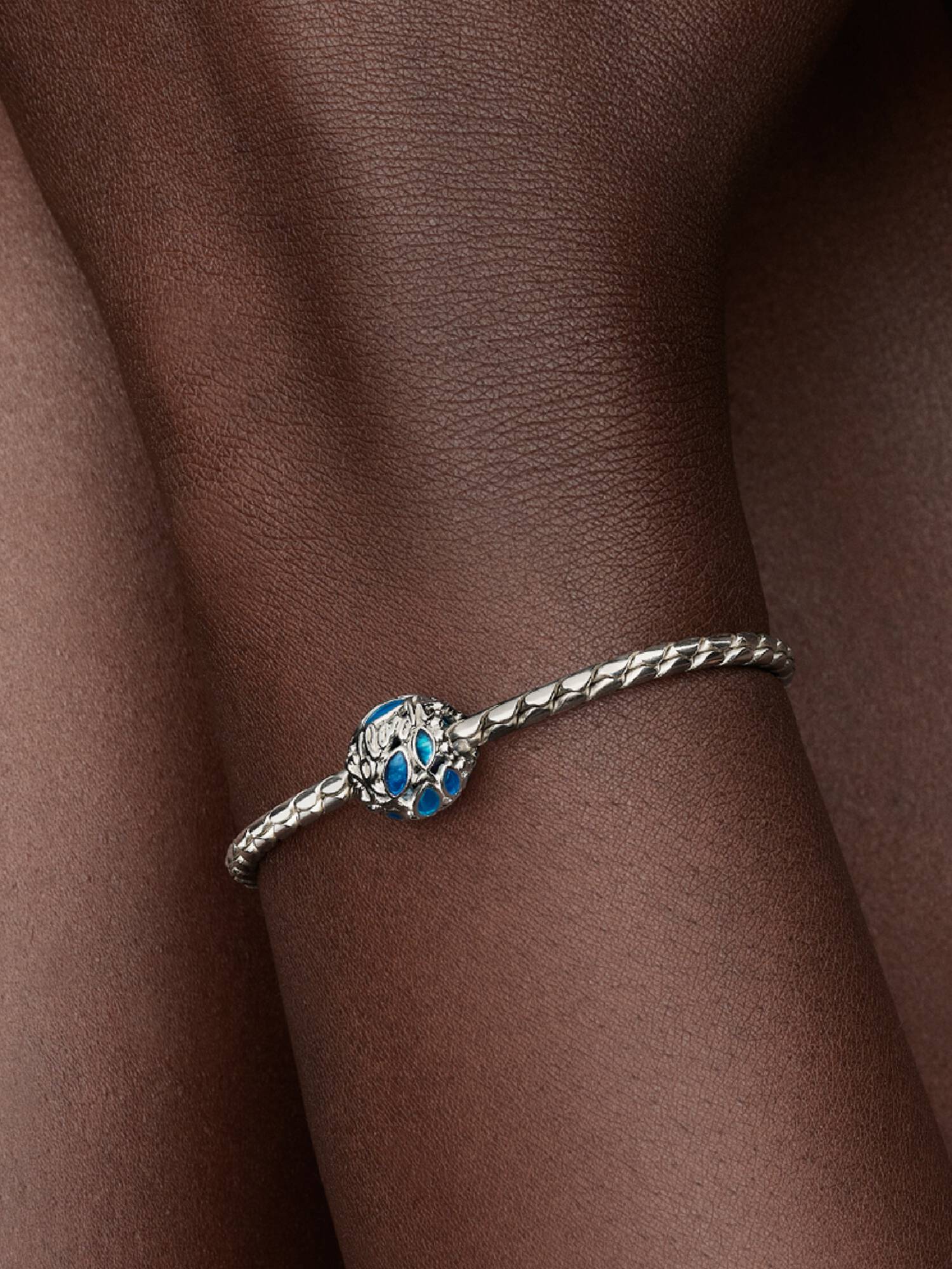 Openwork Svømmende Fisk Charm