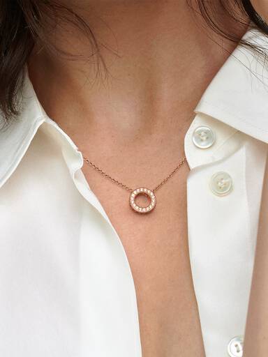 Pandora Logo Pavé Cirkel Collier-Halskæde