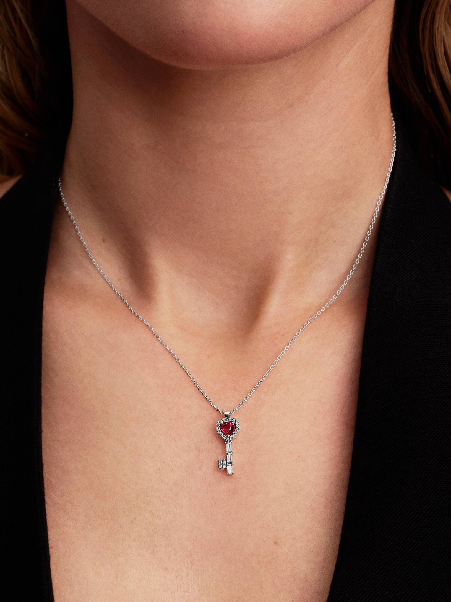 Fremhævet Hjerte Nøgle Collier-Halskæde