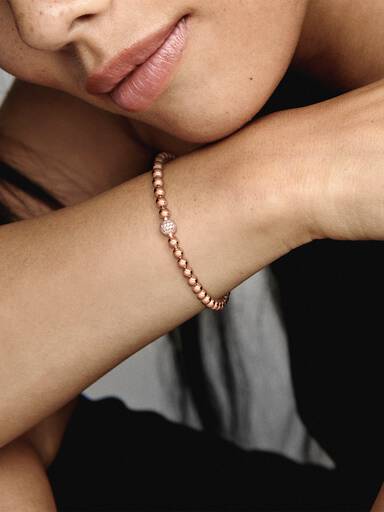 Kugle- og Pavéindfattet Armbånd