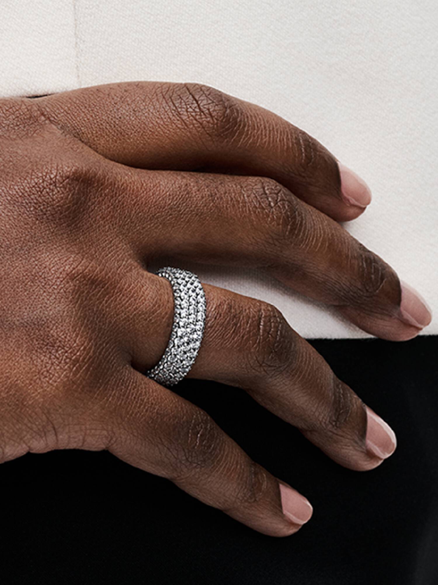 Pandora Timeless Ring med Tredobbelt Række Pavé