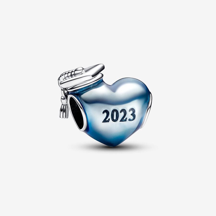 Blåt 2023 Dimissionshjerte charm image number 0