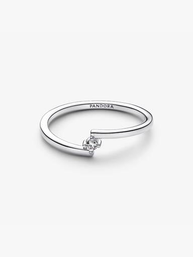 Delt Solitaire Ring