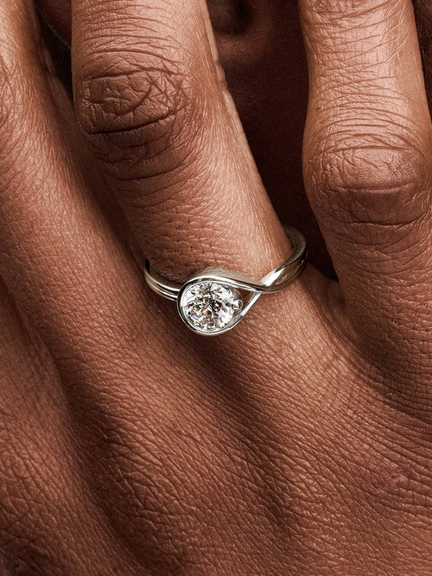 Pandora Infinite ring i 14 kt. hvidguld med laboratorieskabt diamant