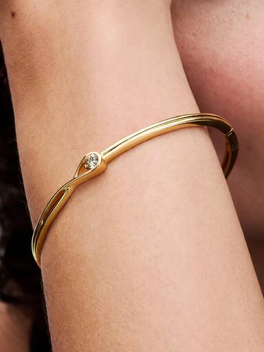 Pandora Infinite armring i 14 kt. guld med laboratorieskabt diamant