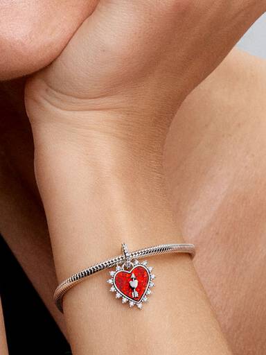 Roterende Pil og Hjerte Charm med vedhæng