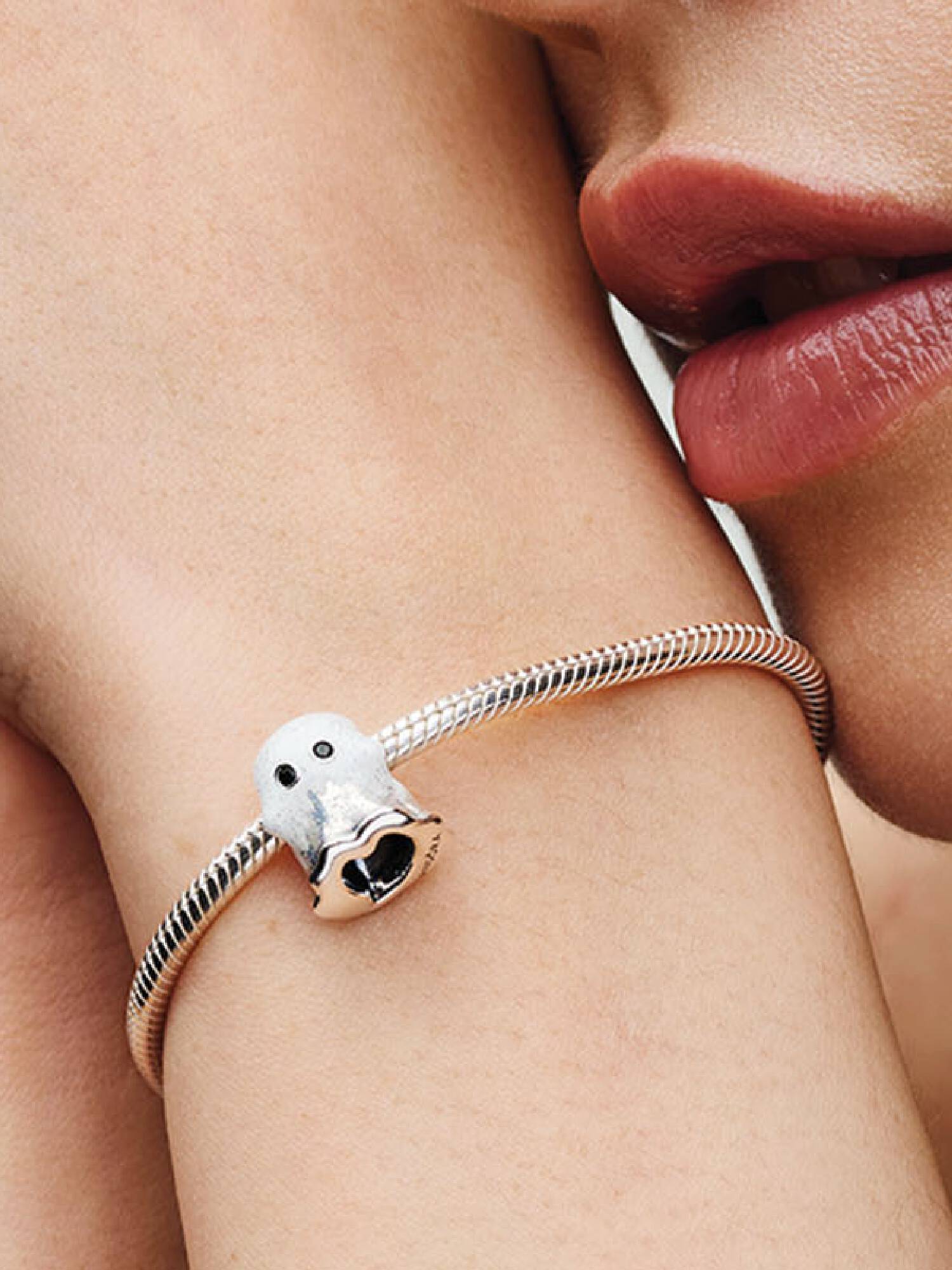 Selvlysende Spøgelse Charm