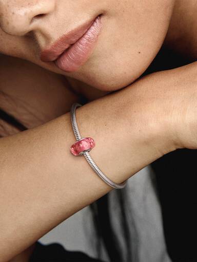 Bølget Lyserødt Muranoglas Charm